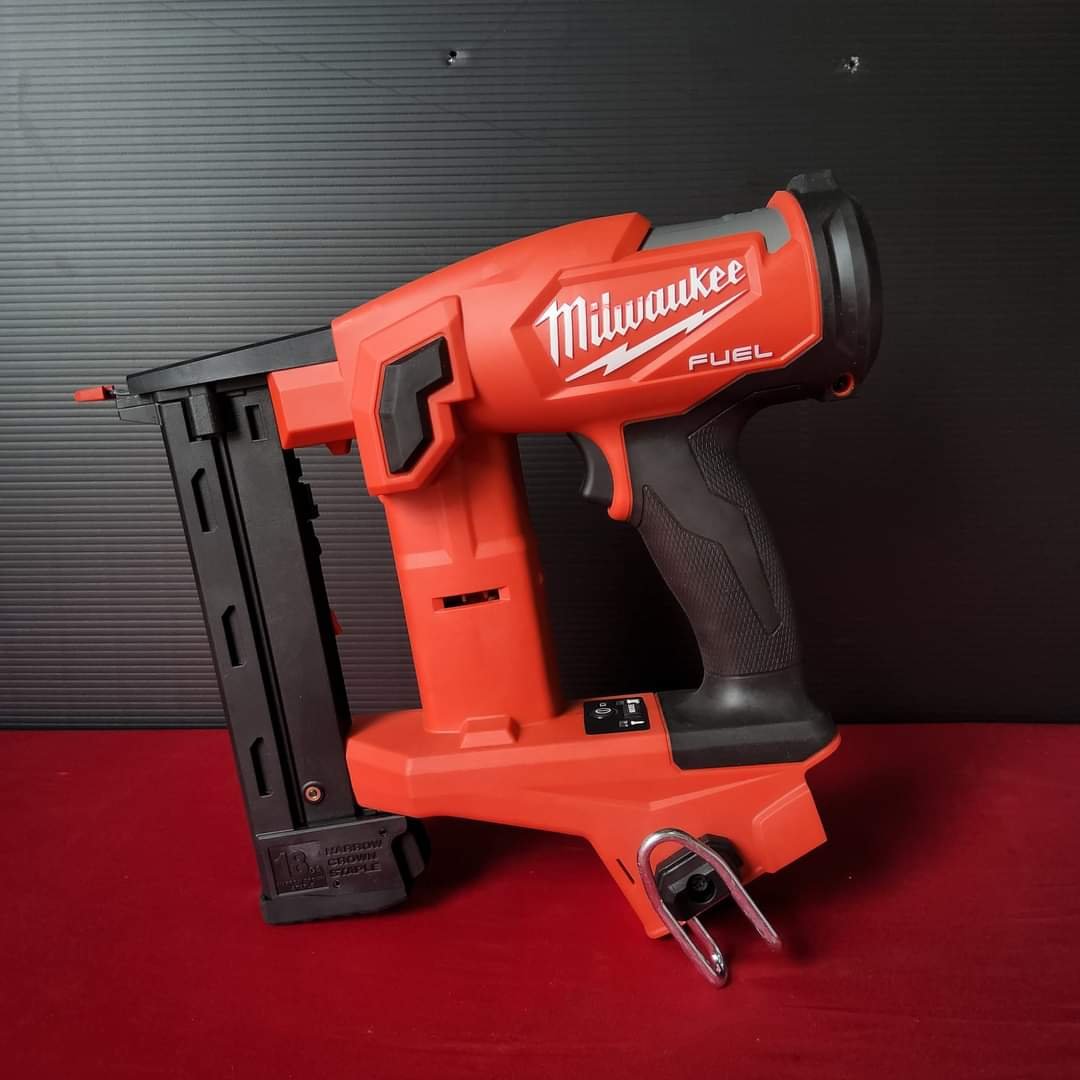 Milwaukee tools pallet