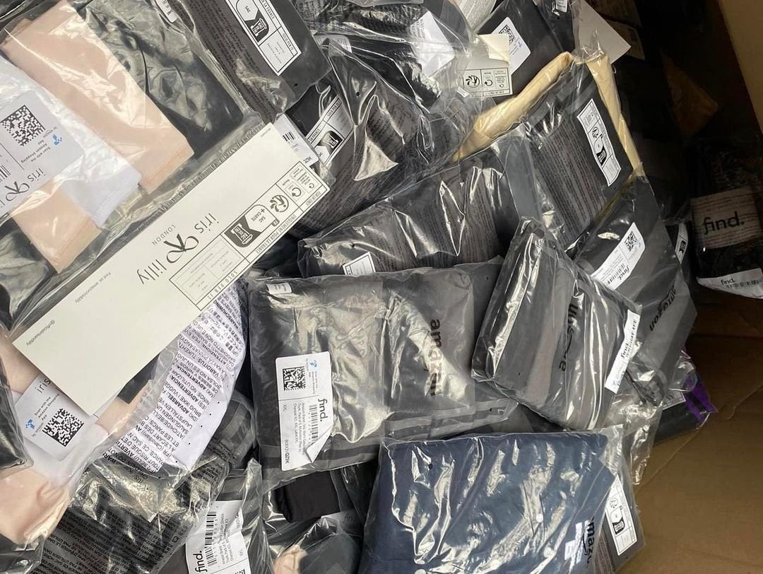 AMAZON named branded clothing pallets - Pallets Liquidation