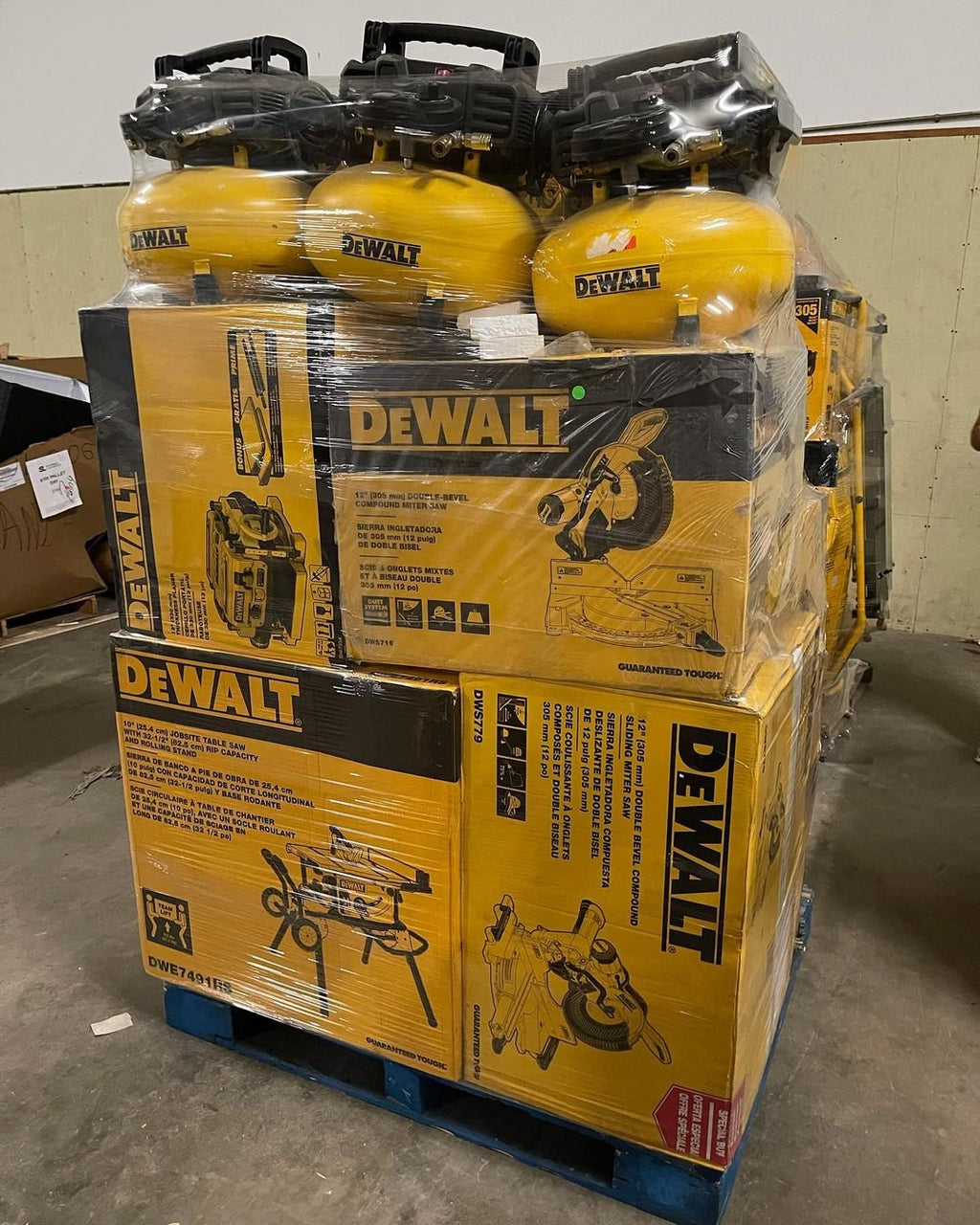 Dewalt tool pallets