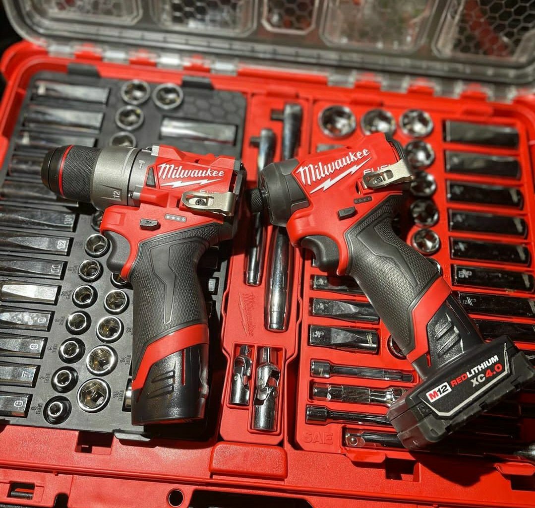 Milwaukee tools pallet