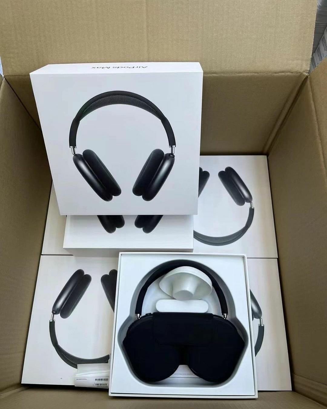 Airpods max pallet
