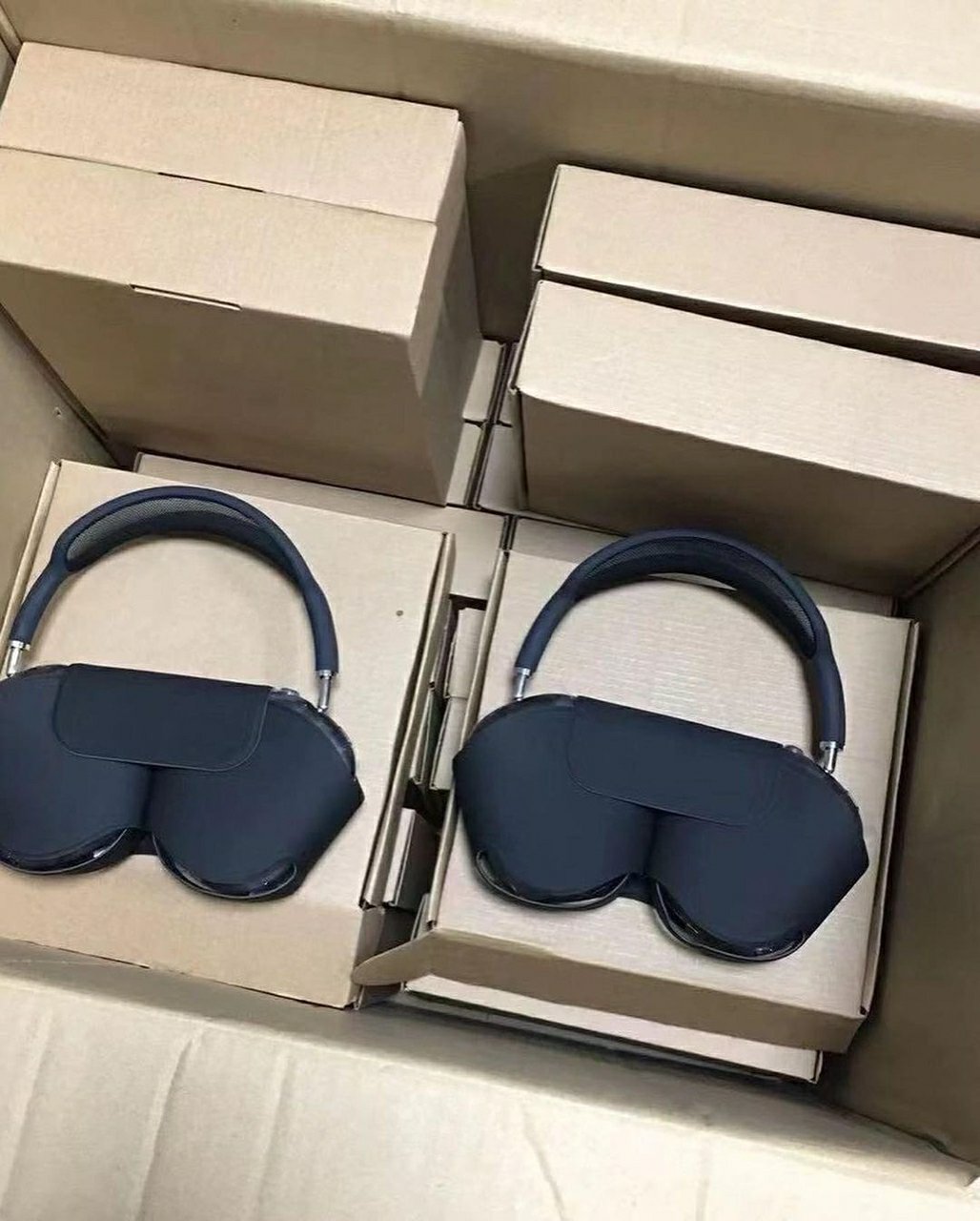 Airpods max pallet