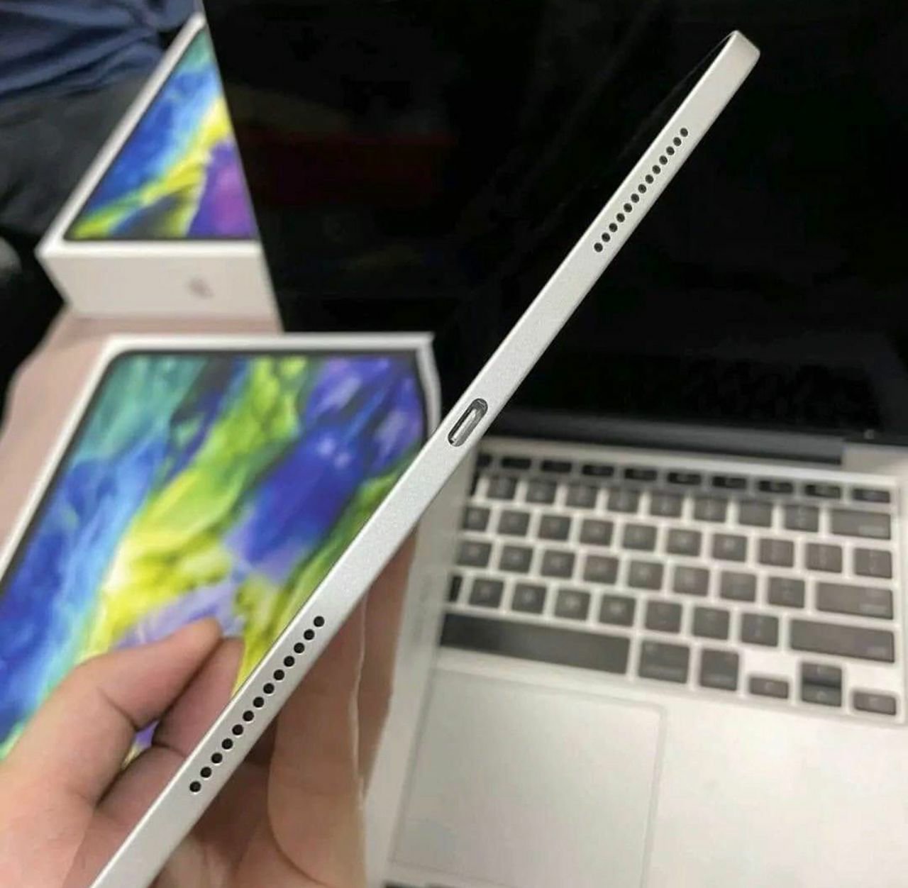 Apple IPad pro pallets - Pallets Liquidation