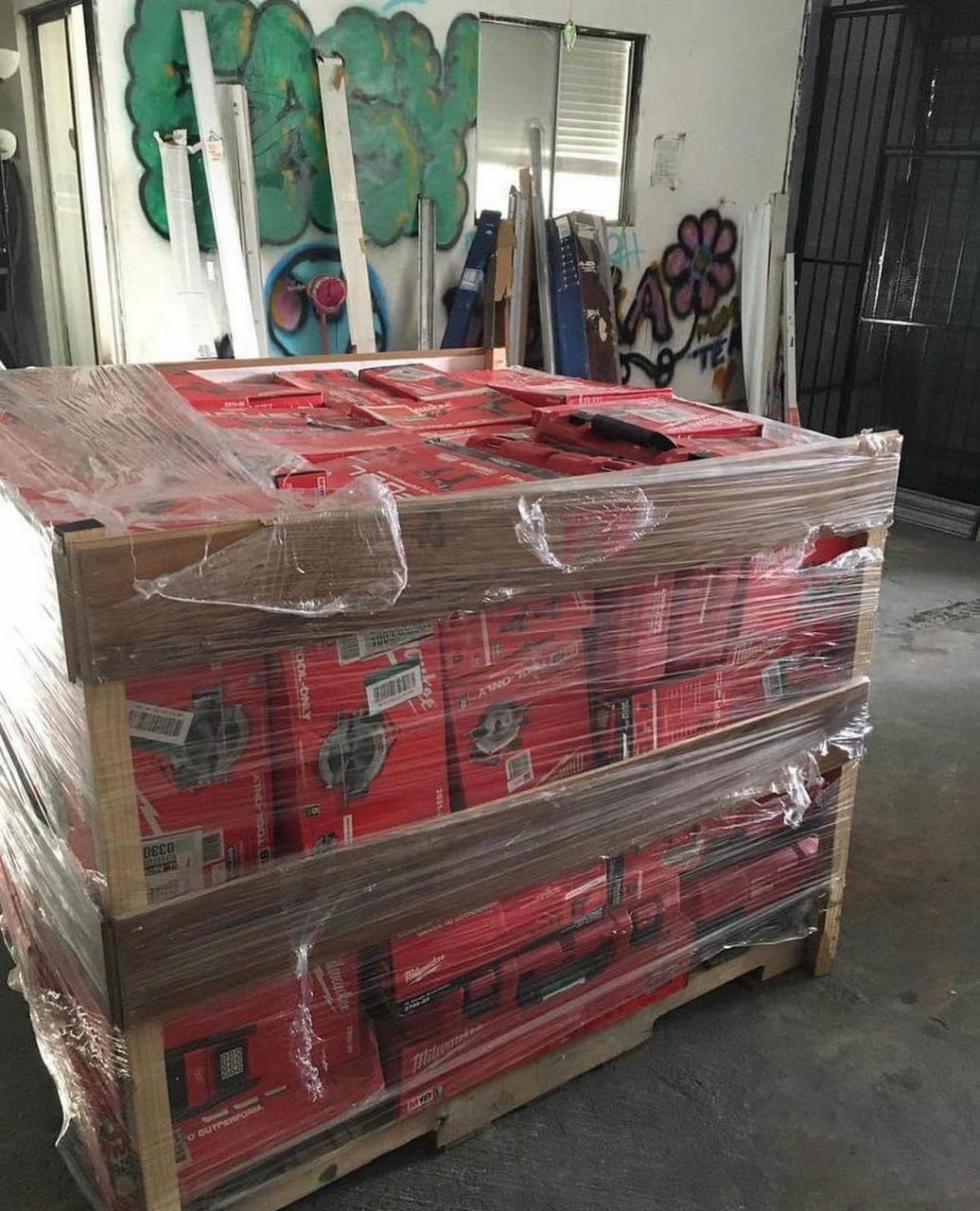 Milwaukee tools pallet
