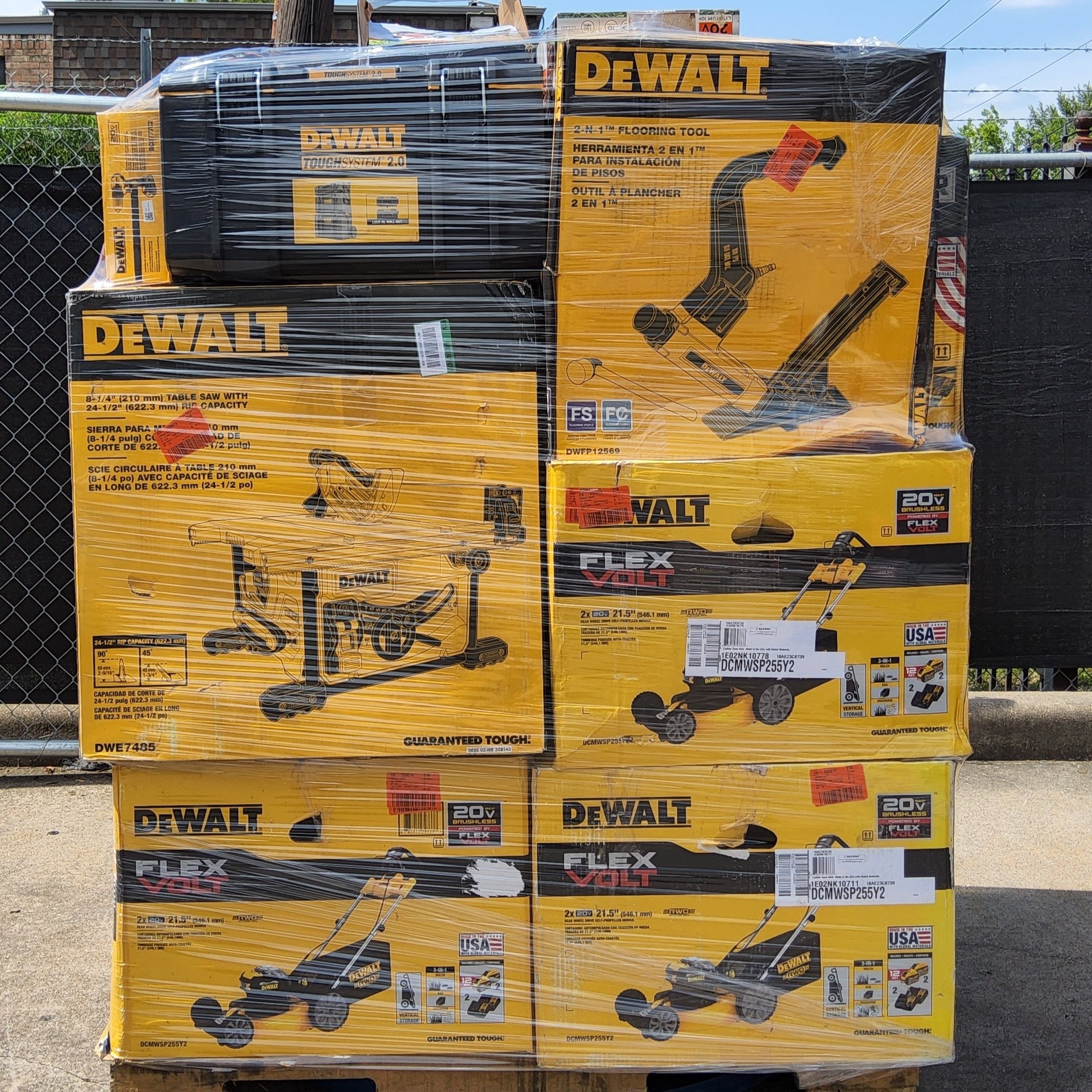 Dewalt tool pallets