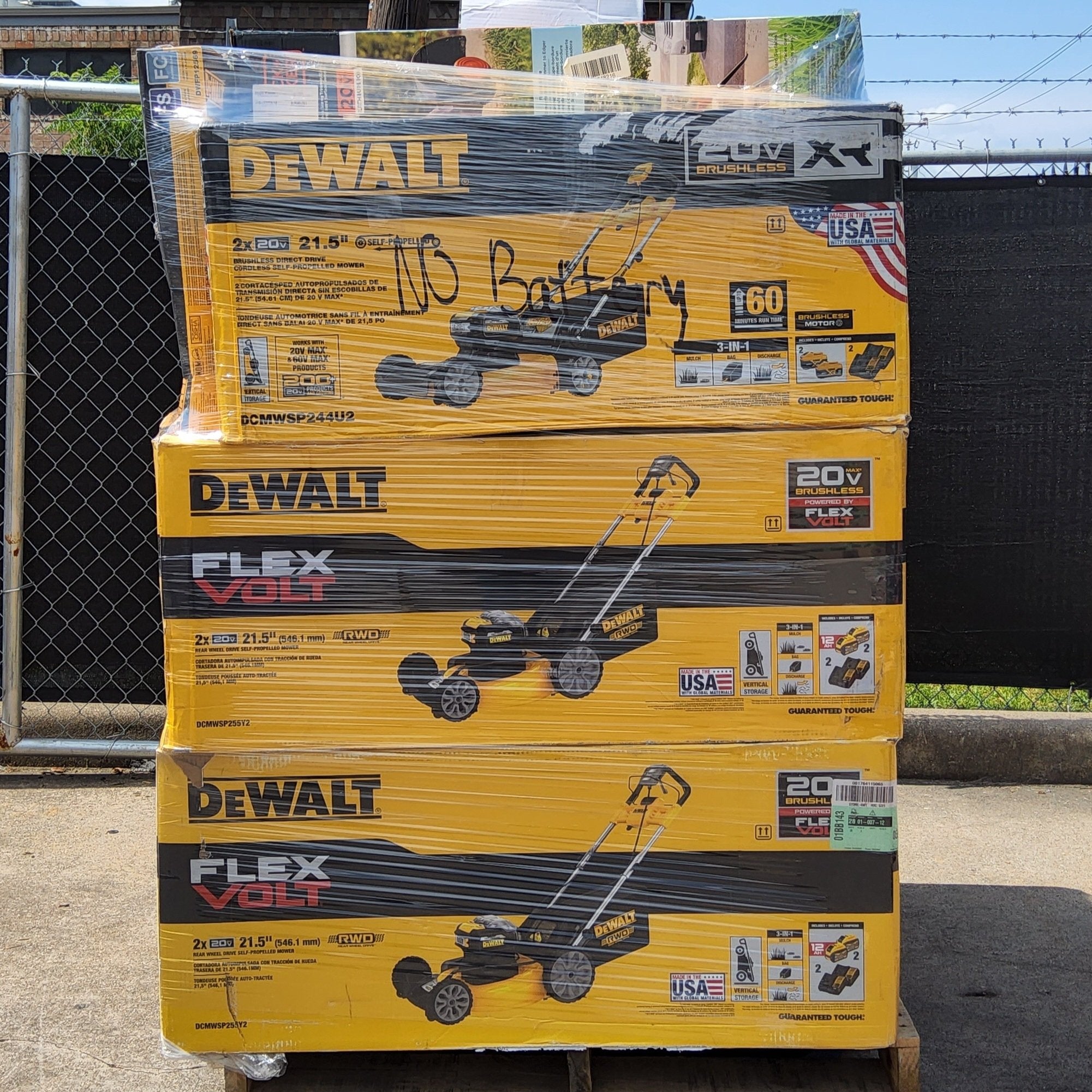 Dewalt tool pallets