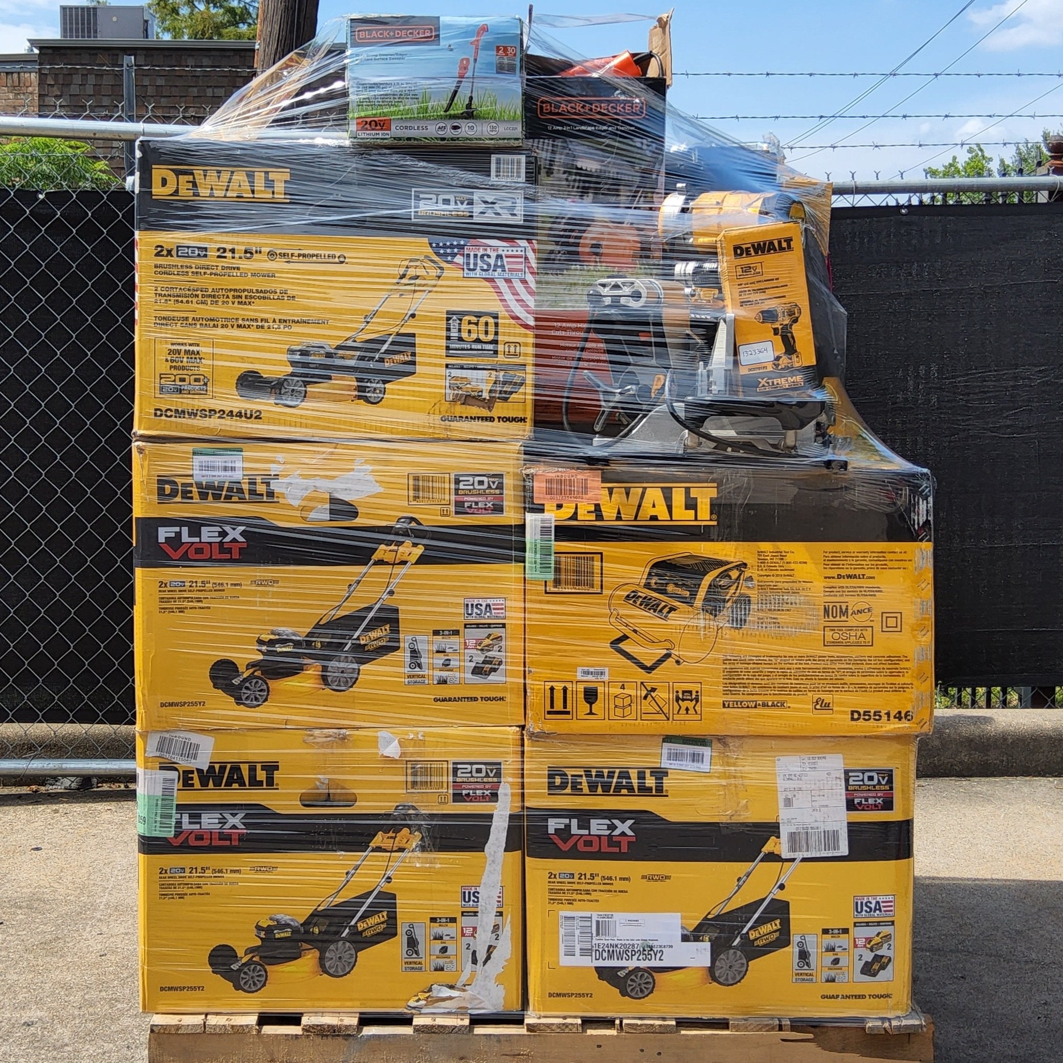 Dewalt tool pallets