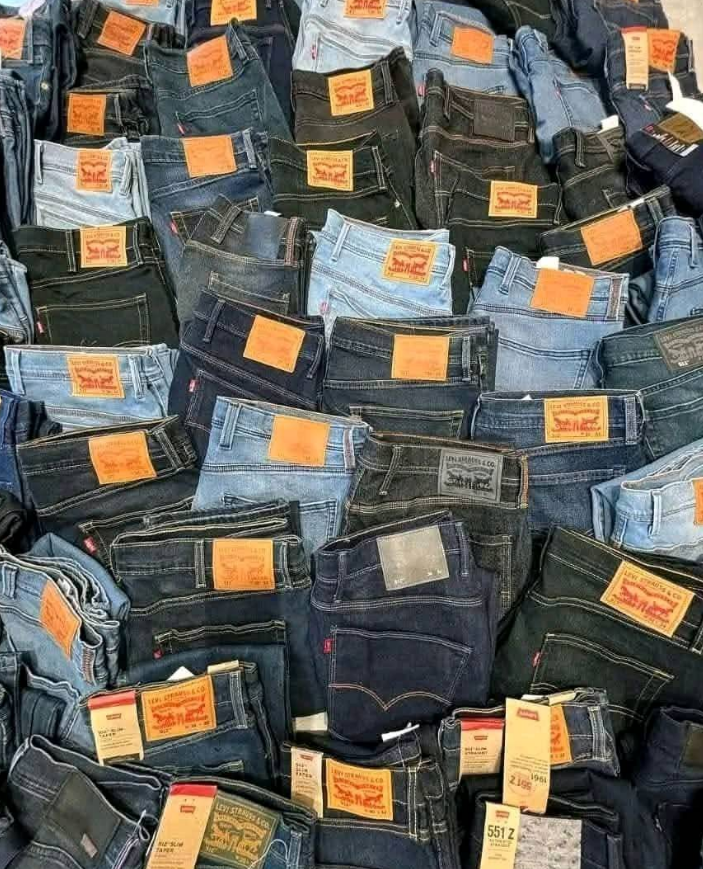 Levi's Jeans Pallet - Pallets Liquidation