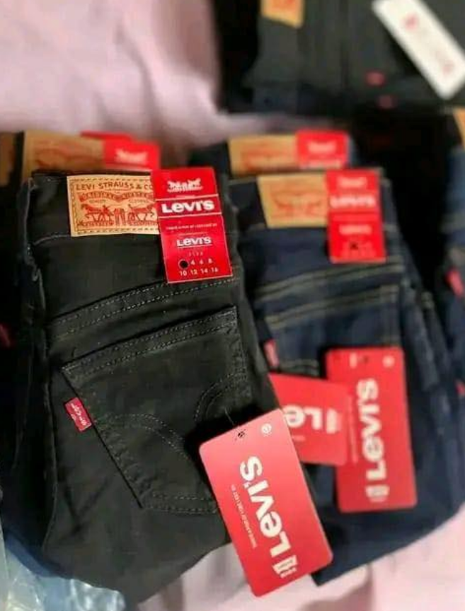 Levi's Jeans Pallet - Pallets Liquidation